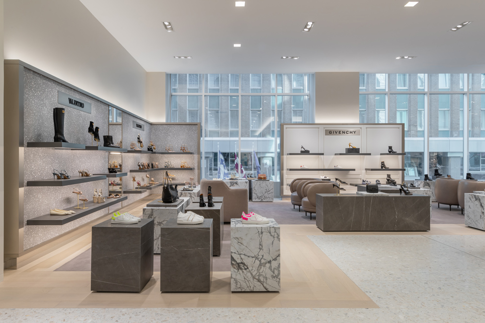 RETAIL