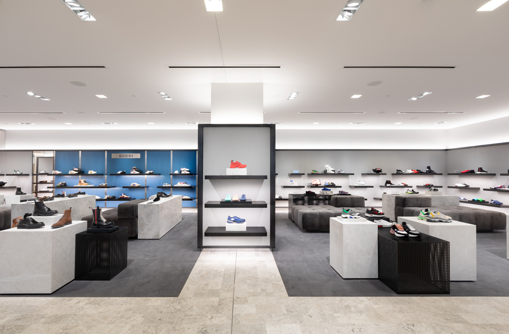 RETAIL
