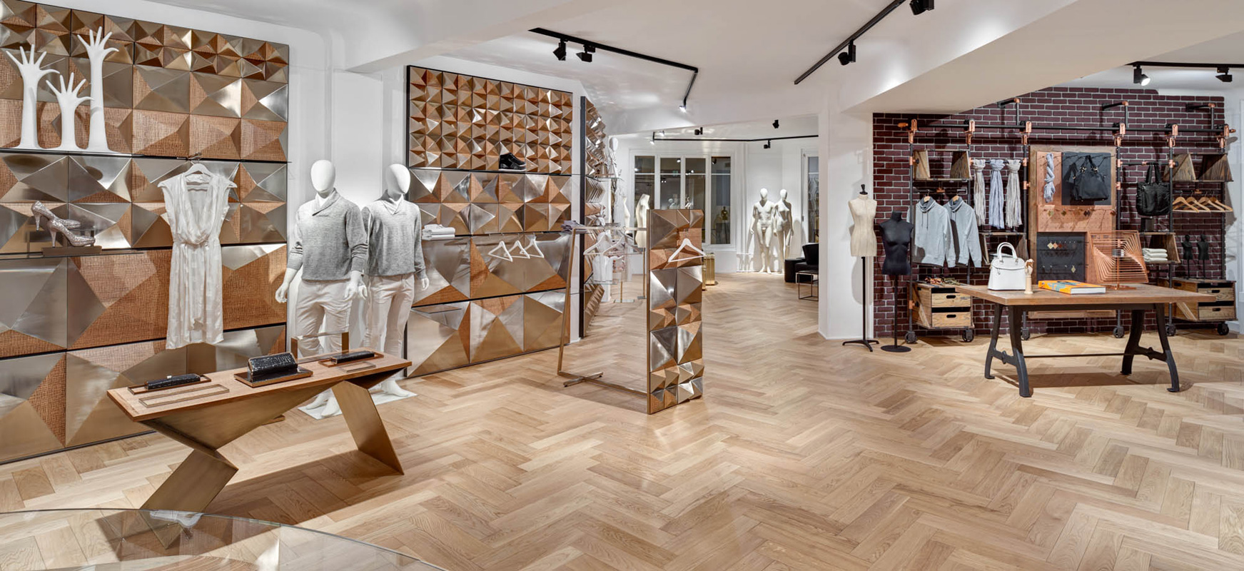 JPMA PARIS SHOWROOM